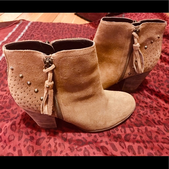 Guess Studded Suede boots - Picture 2 of 6